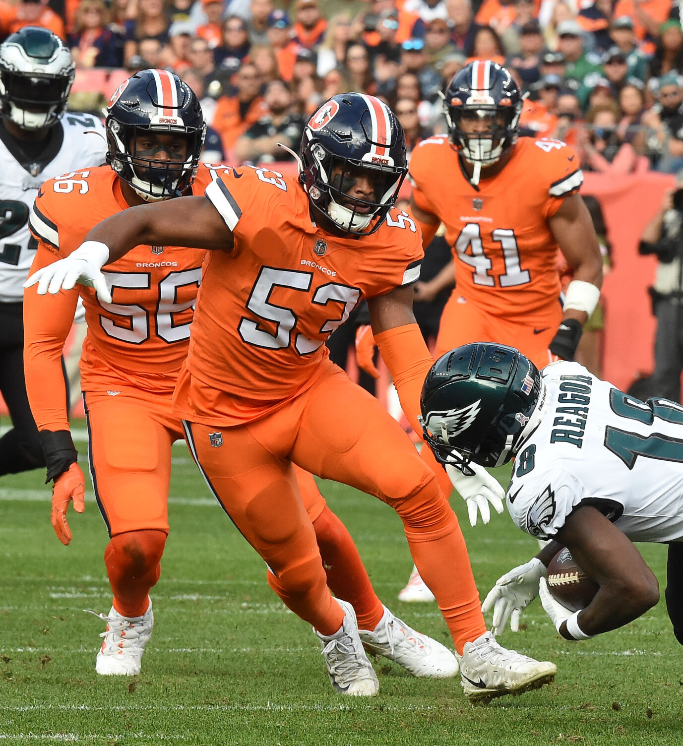 111521-s-broncos-eagles 1275 .jpg